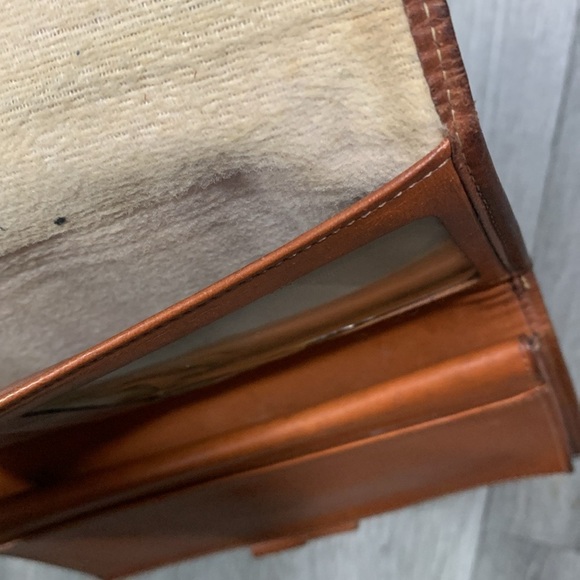 Dooney & Bourke Vintage Black Pebbled Leather w/Brown Leather Trim Coin Purse - Picture 14 of 14